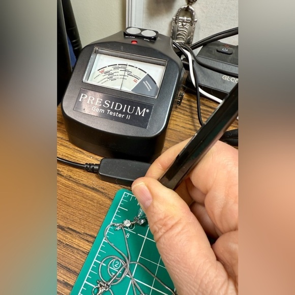 Elegant Silver Tone Necklace with Blue Topaz Pendant - Picture 4 of 5